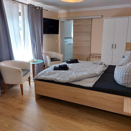 Haus Strandlust- Gemuetliches Studio Direkt Am Duemmer Apartman Lembruch Kültér fotó