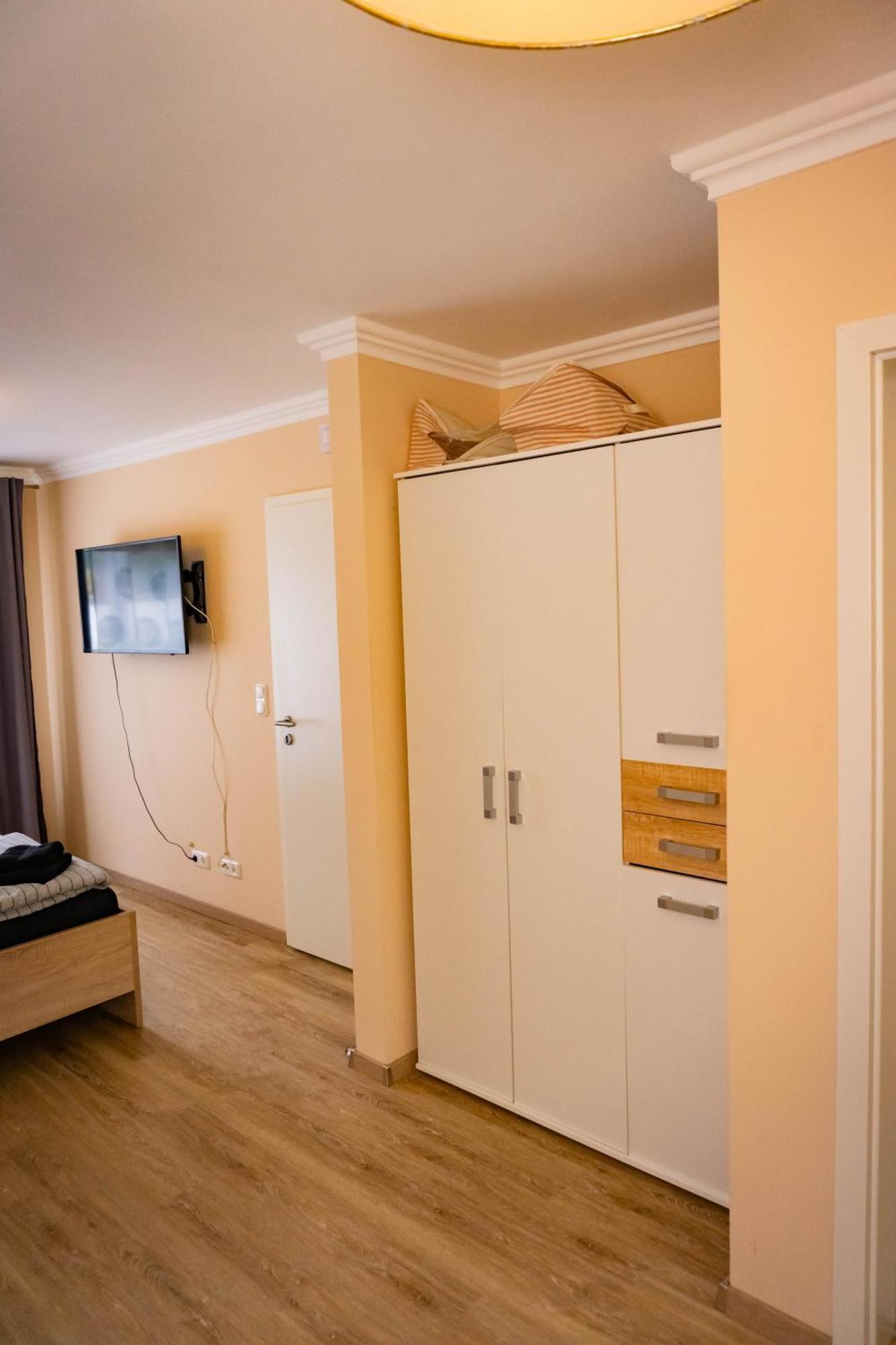 Haus Strandlust- Gemuetliches Studio Direkt Am Duemmer Apartman Lembruch Kültér fotó